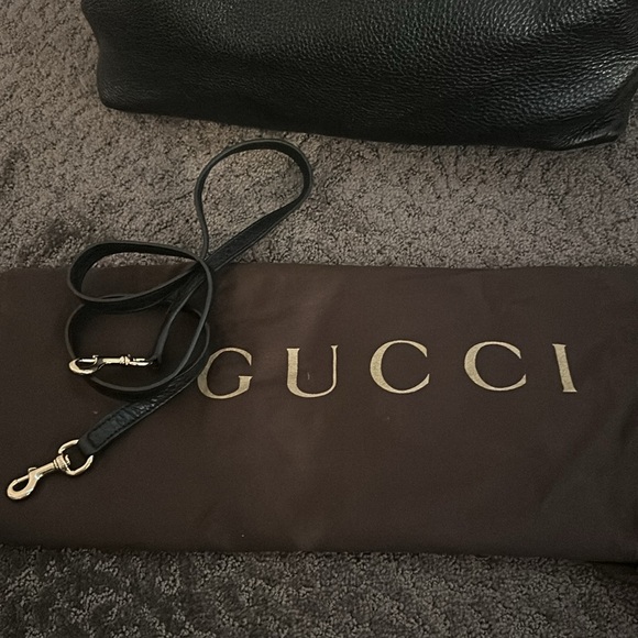 AUTHENTIC GUCCI LEATHER TOTE BAG - Picture 4 of 11